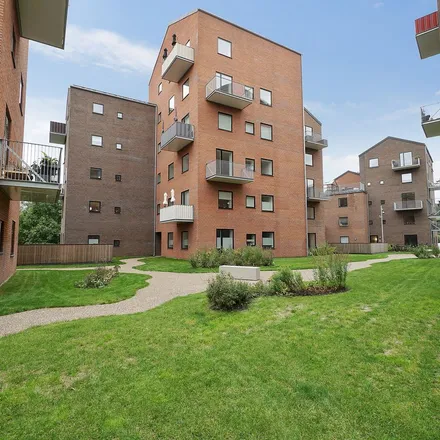 Rent this 3 bed apartment on Vibekevej 7D in 3400 Hillerød, Denmark