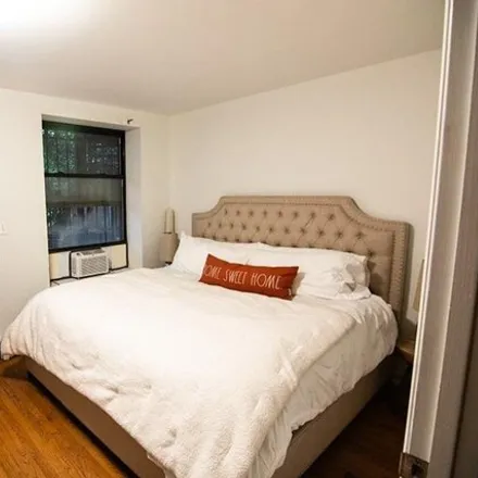 Image 6 - 2052 Madison Avenue, New York, NY 10035, USA - Apartment for rent