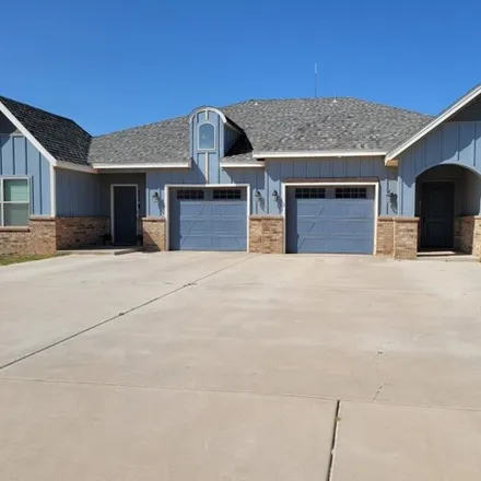 Rent this 3 bed house on 2512 111th Street in Lubbock, TX 79423