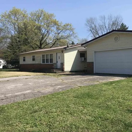 Buy this 3 bed house on 870N in Lawrence County, IL 62415