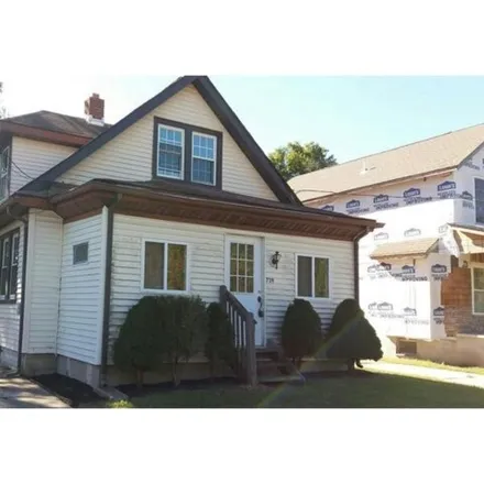 Rent this 2 bed house on Watsontown Road in Winslow Township, NJ 08009