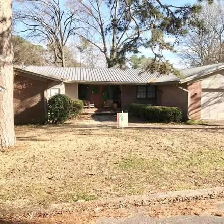 Rent this 3 bed house on 725 West Saline Circle in Benton, AR 72019