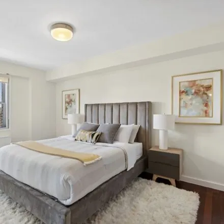 Image 7 - 100 West 93rd Street, New York, NY 10025, USA - Condo for sale