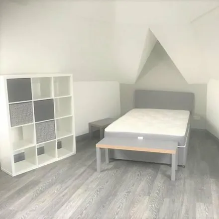 Rent this 4 bed room on The Mirador in Mirador Crescent, Swansea
