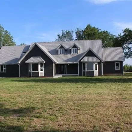 Buy this 4 bed house on 2096 Indian Road in Ronald, Bourbon County