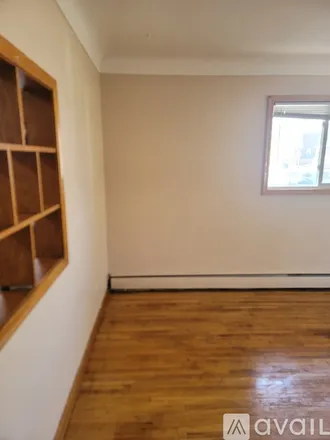 Rent this 1 bed apartment on 914 Burr Street North
