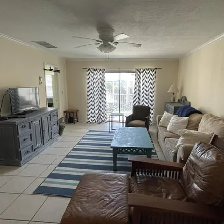 Image 5 - 258 Castlewood Drive, Lake Park, North Palm Beach, FL 33408, USA - Condo for rent