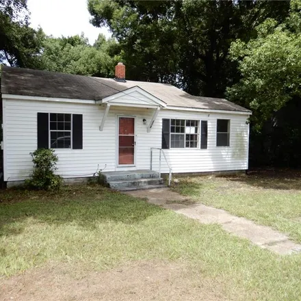 Buy this 2 bed house on 2591 Townsend Street in Brunswick Villa, Glynn County
