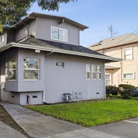 Buy this studio house on 2238 Roosevelt Avenue in Berkeley, CA 94703