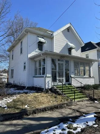 Buy this 3 bed house on 432 Barnett Street in Vincennes, IN 47591
