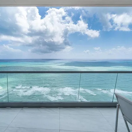 Image 9 - Turnberry Ocean Club Residences, 18501 Collins Avenue, Golden Shores, Sunny Isles Beach, FL 33160, USA - Apartment for rent