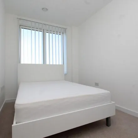 Rent this 4 bed apartment on Magellan Boulevard in London, E16 2XL