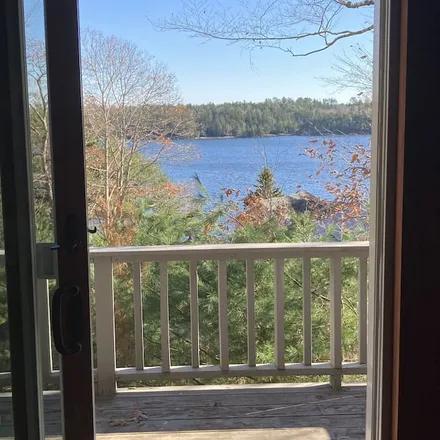 Rent this 2 bed house on Harpswell in ME, 04079