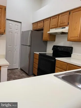 Image 6 - 12299 Eagles Nest Court, Germantown, MD 20874, USA - Condo for rent