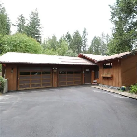 Buy this 2 bed house on 259 Hanging Rock Drive in Holt, Flathead County