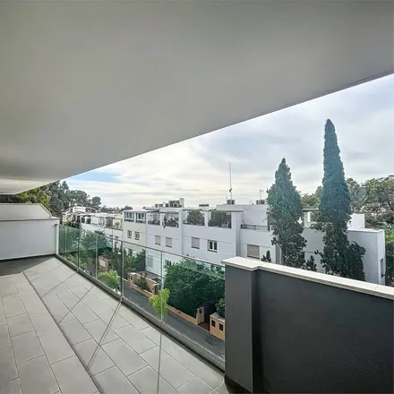 Buy this 4 bed apartment on Liceo Francés Internacional de Málaga in Calle Los Flamencos, 36