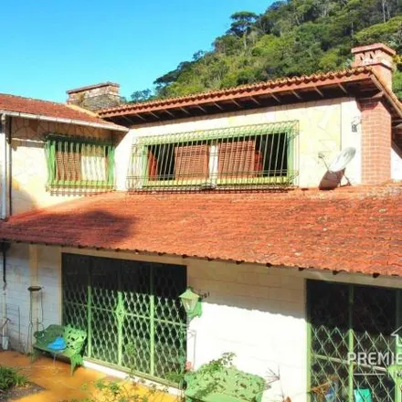 Buy this 7 bed house on Rua Manoel Pires Domingues in Teresópolis, Teresópolis - RJ