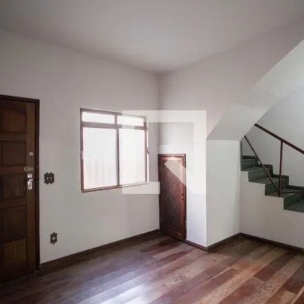 Buy this 2 bed house on Rua Desembargador Viotti de Magalhães in Santa Rosa, Belo Horizonte - MG