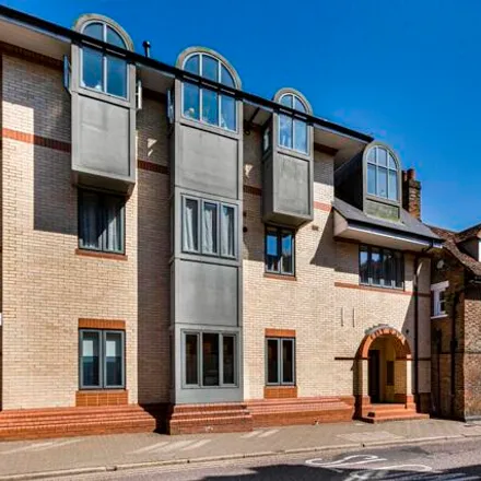 Buy this 2 bed apartment on Slug and Lettuce in 13-15 Victoria Street, St Albans