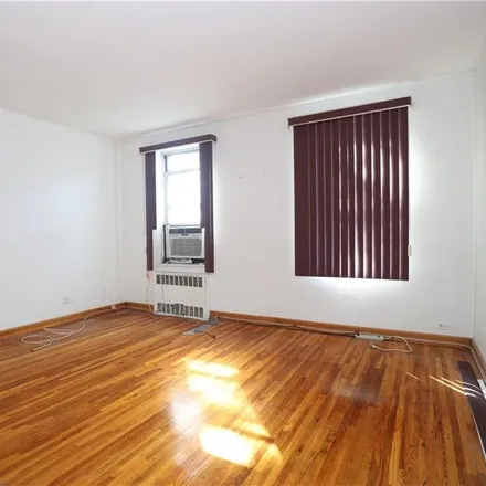 Image 4 - 702 Kathleen Place, New York, NY 11235, USA - Condo for sale