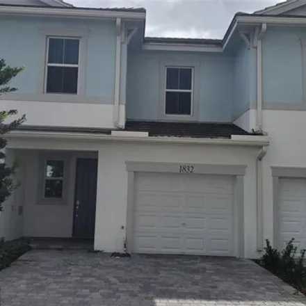Rent this 3 bed house on Sandpiper Place in Deerfield Beach, FL 33442