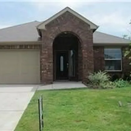 Rent this 4 bed house on 5908 Valley Haven Way in Fort Worth, TX 76248