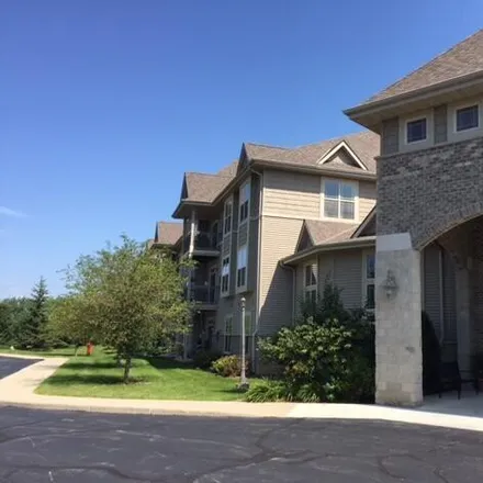 Buy this 2 bed condo on Hilldale Drive in Hartford, WI 53027