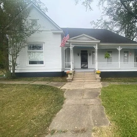 Buy this 3 bed house on 4 Spruce Street in Oakland, Yalobusha County