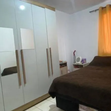 Buy this 2 bed apartment on Rua José de Sá Cavalcanti in Claudete, Cascavel - PR