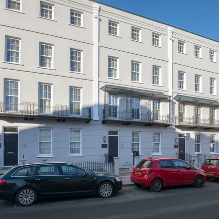 Image 6 - 4 Wellington Street, Cheltenham, GL50 1XY, United Kingdom - Apartment for rent
