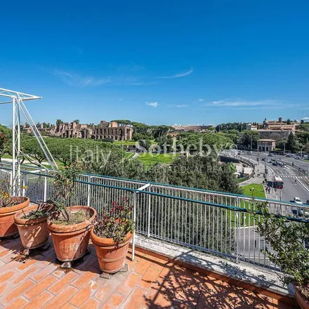Image 5 - unnamed road, 00153 Rome RM, Italy - Apartment for rent