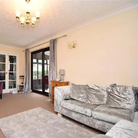 Image 3 - Coopers Way, Barham, IP6 0TF, United Kingdom - House for rent