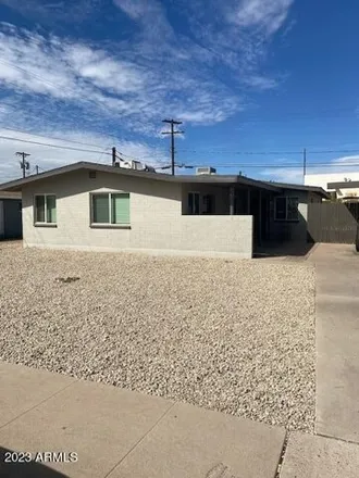 Buy this studio house on 870 South Lewis in Mesa, AZ 85210