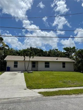 Image 2 - 134 School Street, Fort Myers Beach, Lee County, FL 33931, USA - House for sale