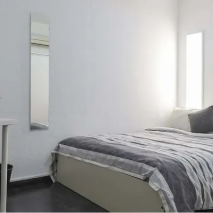 Image 4 - Calle Federico Gutiérrez, 24, 28027 Madrid, Spain - Apartment for rent