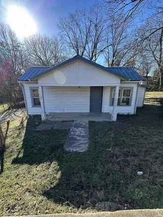 Buy this 2 bed house on 136 Sunnyside Street in Hot Springs, AR 71901