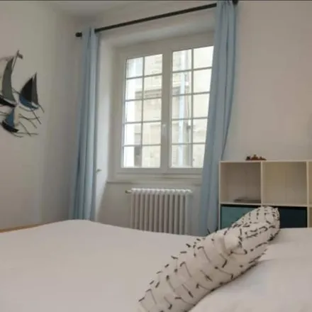 Rent this 1 bed apartment on 35400 Saint-Malo