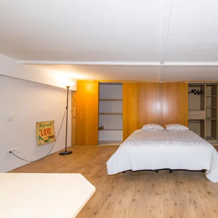 Rent this 1 bed apartment on Escola Drassanes in Carrer Nou de Sant Francesc, 11