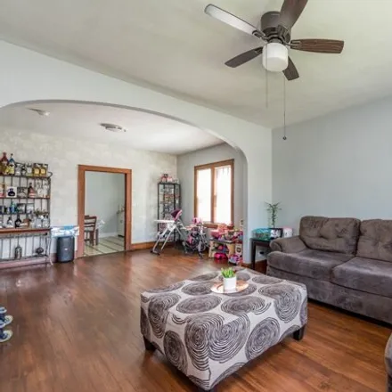 Image 8 - 1639 Jackson Street, North Chicago, IL 60064, USA - House for sale