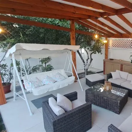 Buy this 4 bed house on Cobre in 769 0000 Recoleta, Chile