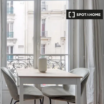 Image 5 - 23 Rue Copernic, 75116 Paris, France - Apartment for rent