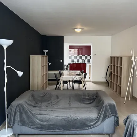 Rent this 3 bed apartment on 8 Rue Henri Ghesquière in 59170 Croix, France
