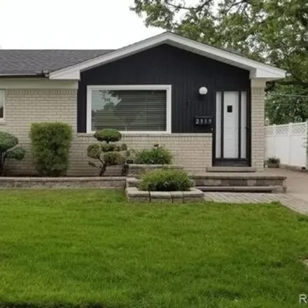 Rent this 3 bed house on 2331 Winston Drive in Sterling Heights, MI 48310