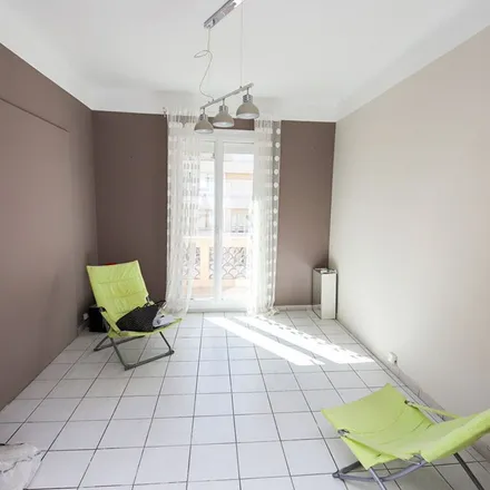 Image 7 - L'Aviso, Rue Auguste Berthon, 83097 Toulon, France - Apartment for rent