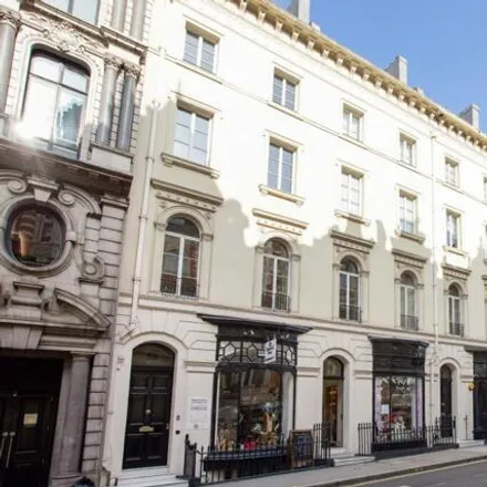 Buy this 2 bed apartment on Maddox Street in London, London