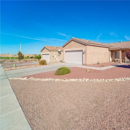 Image 2 - 14924 Gloria Lane, Golden Mesa, Victorville, CA 92394, USA - House for sale