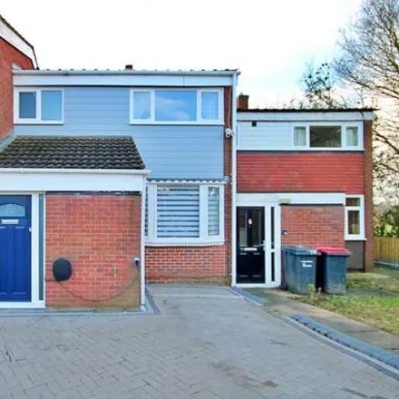 Buy this 3 bed townhouse on Milner Drive in Shuttington, B79 0DR