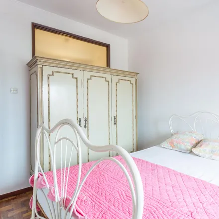 Rent this 1 bed apartment on Rua Nove de Abril in Porto, Portugal