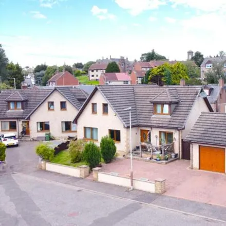 Buy this 5 bed townhouse on Middleton Park in Brechin, DD9 7HW