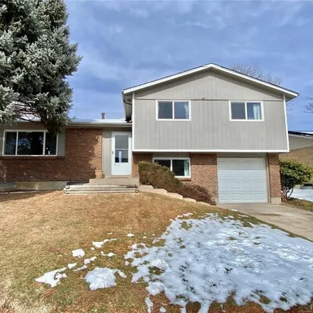 Rent this 3 bed house on 8871 West Arbor Avenue in Jefferson County, CO 80123